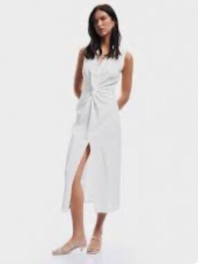 SOLID SLEEVELESS WHITE MIDI  V collared polo SHIRT DRESS NWT SZ 38

Stunning on